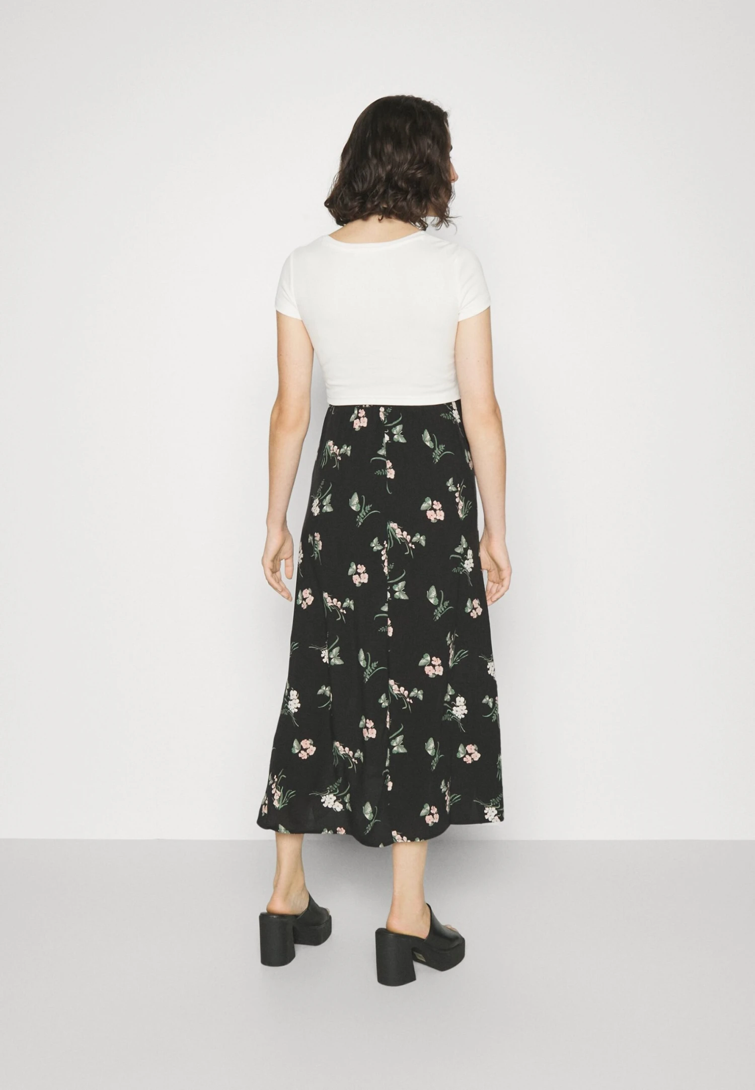 Vmmeasy Maxi Skirt - A-Lijn Rok - Black 3 Vmmeasy Maxi Skirt - A-Lijn Rok - Black - Afbeelding 3