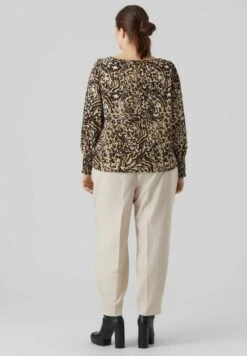 Vero Moda Curve Blouse - Irish Cream -Vero Moda 0d811c3e79a4433ba3b8e39fed25a8d7