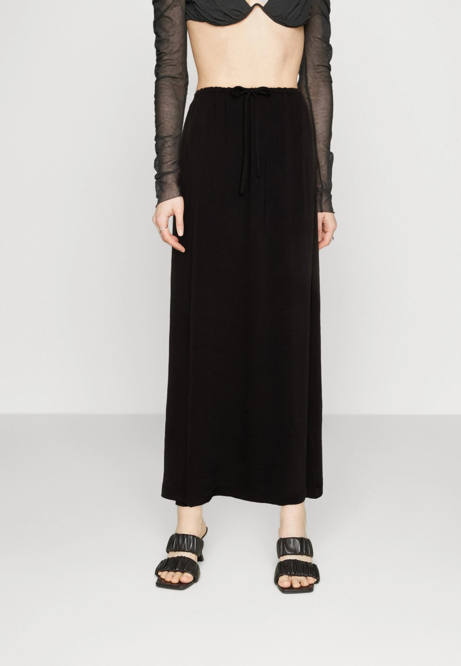 Vmfabiana Long Skirt - Maxirok - Black 1 Vmfabiana Long Skirt - Maxirok - Black