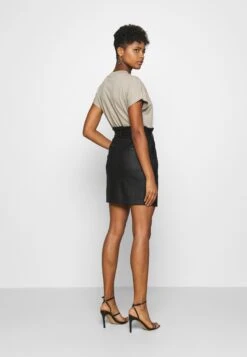 Vero Moda Vmeva Paperbag - Kokerrok - Black 9 Vero Moda Vmeva Paperbag - Kokerrok - Black -Vero Moda 14b0275a78904b4588998586534bcbe0