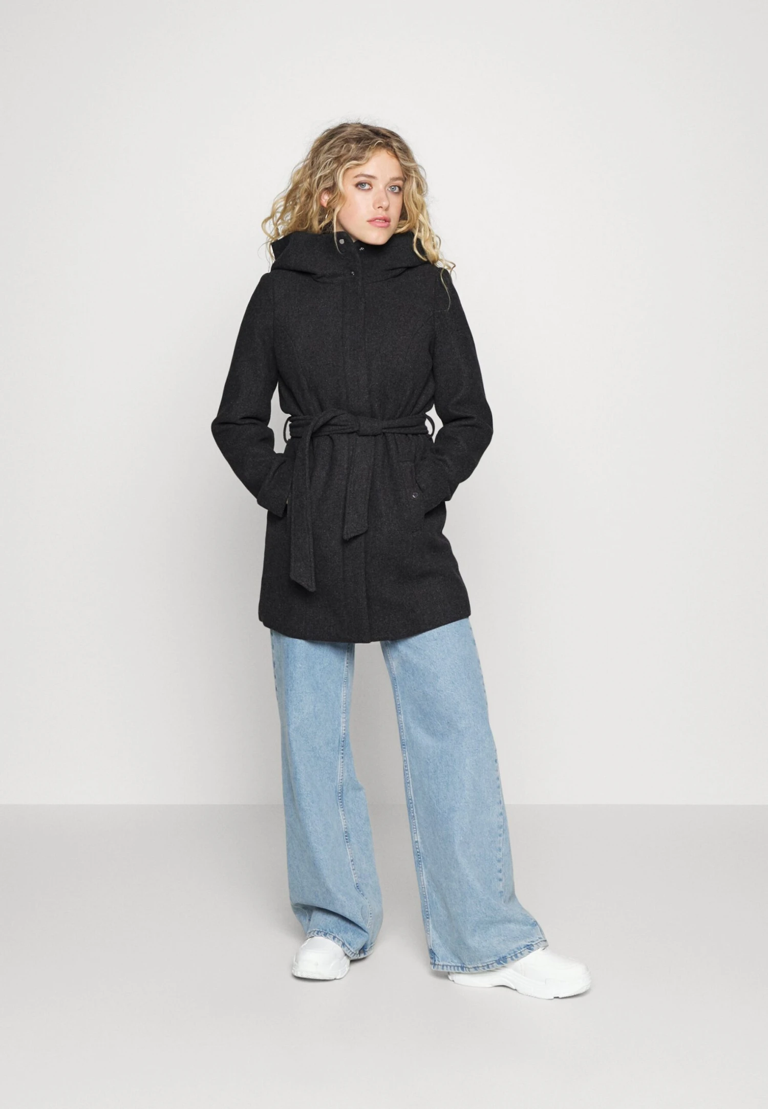 Vero Moda VmclasslivaJacket- Halflange Jas - Dark Grey Melange 2 Vero Moda VmclasslivaJacket- Halflange Jas - Dark Grey Melange - Afbeelding 2