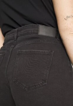 Vero Moda Curve Vmbrenda Mix - Jeansshort - Black -Vero Moda 1a24202c19134ecca00a71b6524a8aa8