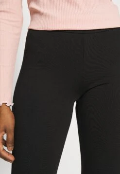 Vero Moda Petite Vmkamma Flared Pant- Broek - Black -Vero Moda 1dcacae64ca54821a3ef5dc174257a15