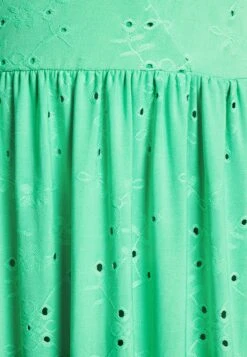 Vero Moda Tall Vmcamil Singlet Calf Dress - Jerseyjurk - Bright Green 9 Vero Moda Tall Vmcamil Singlet Calf Dress - Jerseyjurk - Bright Green -Vero Moda 28c361478c7442028984418c3367a413