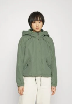 Vero Moda Petite Vmzoa- Windjack - Laurel Wreath