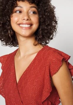 Vero Moda Vmmarcy Playsuit - Jumpsuit - Barn Red -Vero Moda 2f5f6e0e0e1f42bbac5d1ee604a393d8