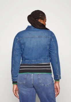 Vero Moda Curve Vmrue Short Jacket - Spijkerjas - Medium Blue Denim