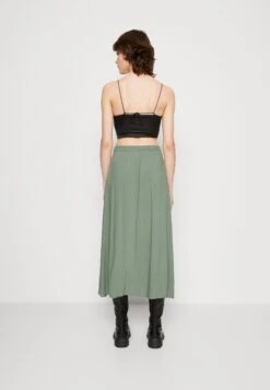 Vero Moda Vmsimply Easy Skirt - A-Lijn Rok - Laurel Wreath -Vero Moda 42ccc05afcab4270a942b82bb35c6690