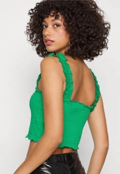 Vero Moda Vmmedosiabel Crop - Top - Bright Green -Vero Moda 46394a8fff714640bf2d16e8ee8f3d29