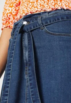 Vero Moda Tall Vmcamilla Short Paperbag- A-Lijn Rok - Medium Blue Denim -Vero Moda 48978eb9977543c7b06e9e210ebcfb44