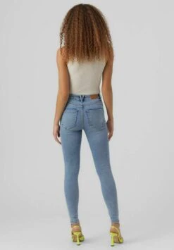 Vero Moda High Rise- Jeans Skinny Fit - Light Blue Denim -Vero Moda 4a9ba29ba8b7446f9b86256b1290645b