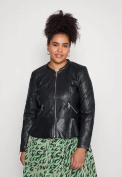 Vero Moda Curve Vmaveryally Short Coated Jacket - Imitatieleren Jas - Black