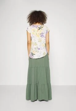 Vero Moda Tall Vmmia Maxi Skirt- Maxirok - Laurel Wreath -Vero Moda 4f28633aa7e44ca5a5f3706fa6576b46