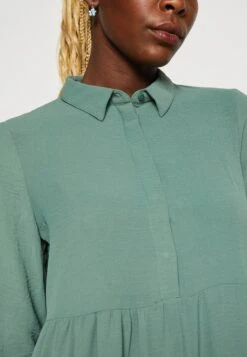 Vero Moda Vminge Knee Dress - Blousejurk - Dark Forest -Vero Moda 501d498435f94b7fa935b3a39cd57146