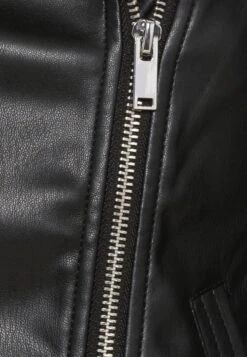 Vero Moda Tall Vmbella Annabel Coated Jacket - Imitatieleren Jas - Black -Vero Moda 5053c223ed194456b270c0053257a773