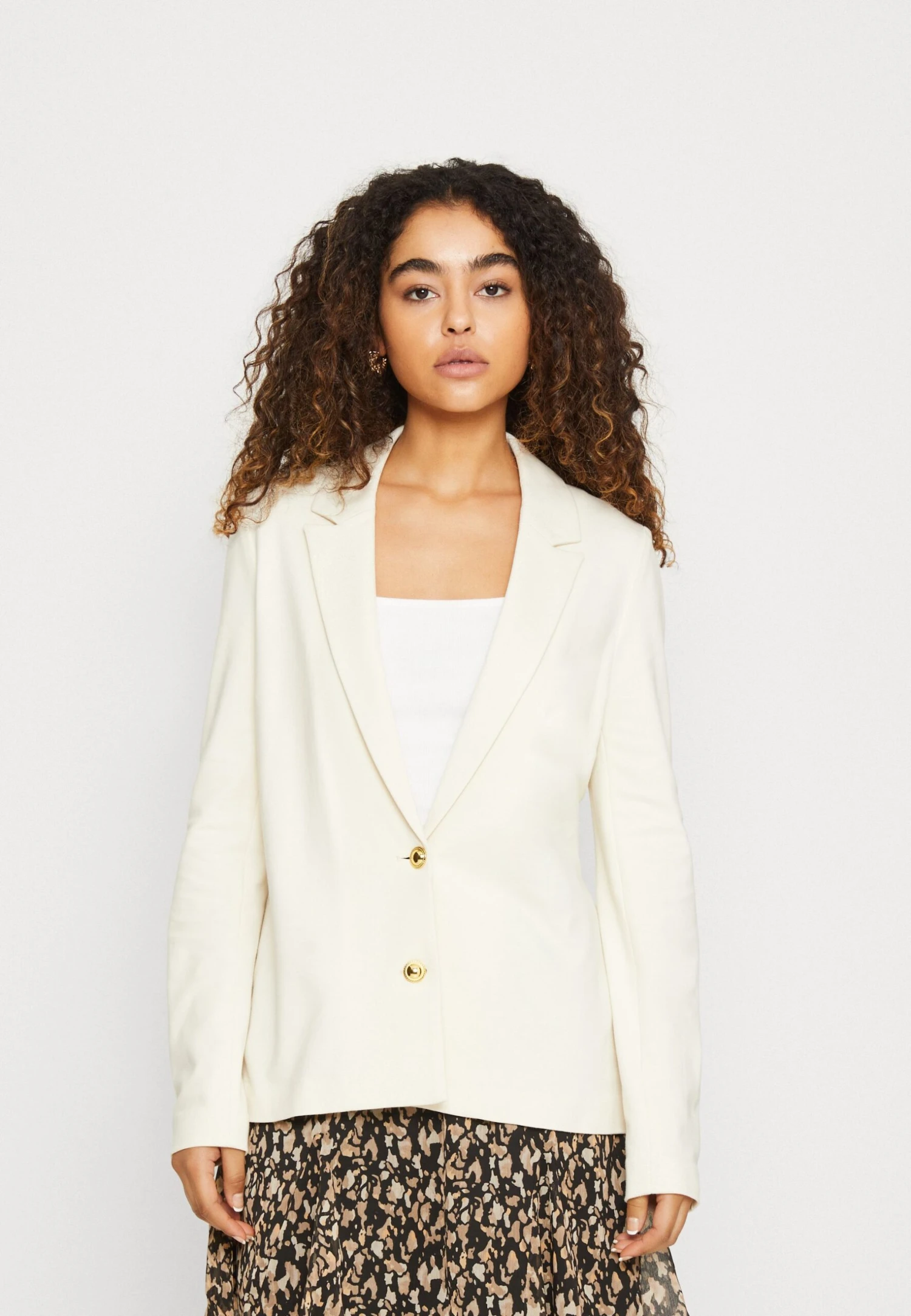 Vero Moda Vmeva Slim Button - Blazer - Birch/Gold 1 Vero Moda Vmeva Slim Button - Blazer - Birch/Gold