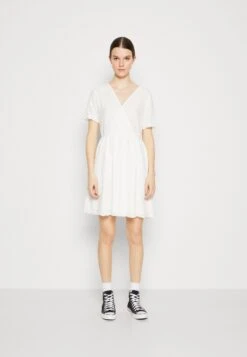 Vero Moda Vmulrikke Dress - Jurk - Snow White