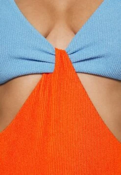 Vero Moda Vmsweta Swimsuit - Badpak - Scarlet Ibis 11 Vero Moda Vmsweta Swimsuit - Badpak - Scarlet Ibis -Vero Moda 658f04fe44844a7aa8cef88722598b2a