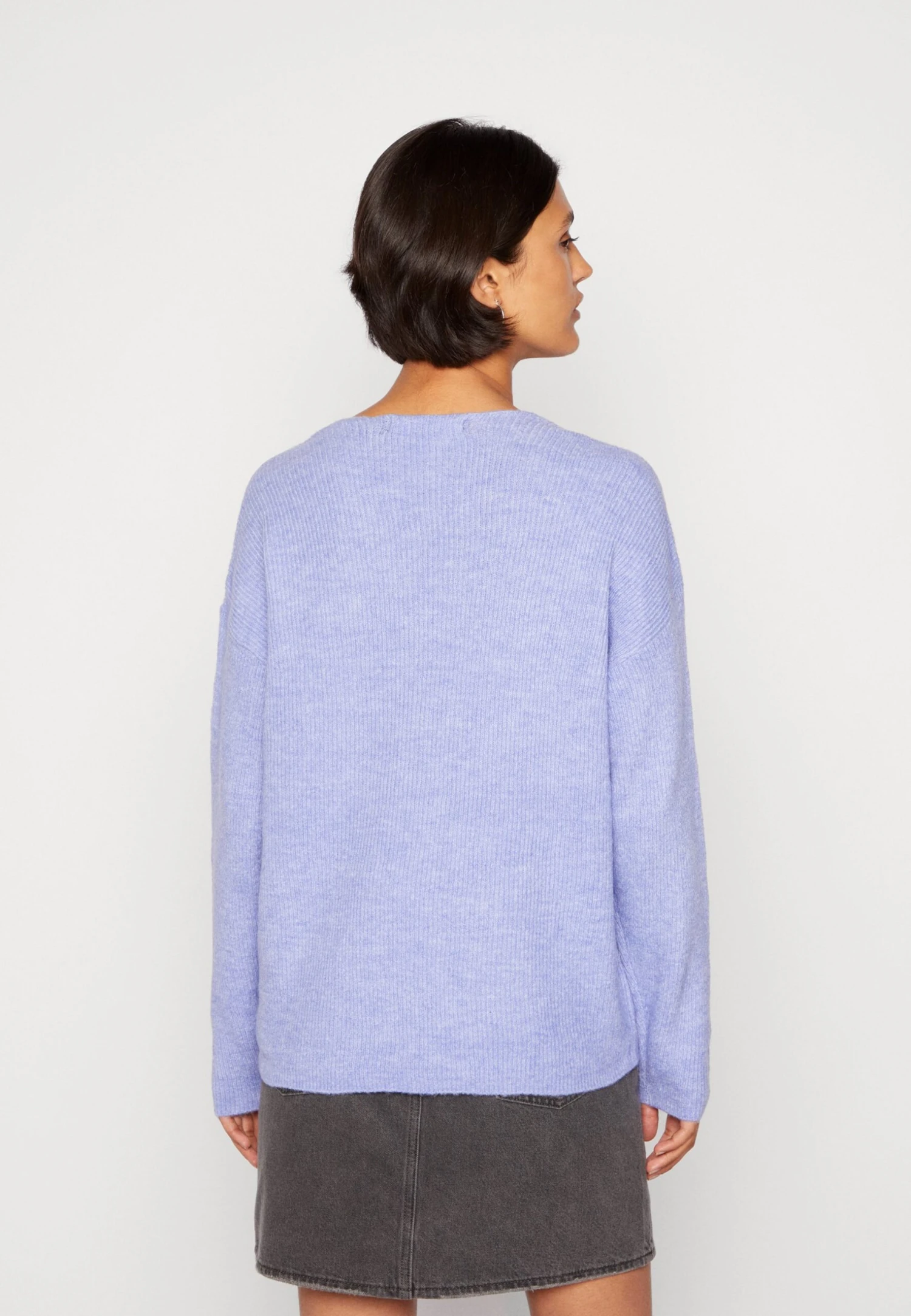 Vero Moda Vmcrewlefile Ls V-Neck Noos - Trui - Jacaranda 3 Vero Moda Vmcrewlefile Ls V-Neck Noos - Trui - Jacaranda - Afbeelding 3