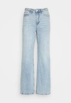 Vero Moda Vmtessa Straight - Straight Leg Jeans - Light Blue Denim -Vero Moda 7092f0a0bc3d4fa39849290e93526efe