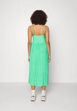 Vero Moda Tall Vmcamil Singlet Calf Dress - Jerseyjurk - Bright Green 7 Vero Moda Tall Vmcamil Singlet Calf Dress - Jerseyjurk - Bright Green -Vero Moda 70b9b28125b045fb8f4d779e487775ce