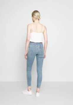 Vero Moda Vmsophia - Jeans Skinny Fit - Light Blue Denim 7 Vero Moda Vmsophia - Jeans Skinny Fit - Light Blue Denim -Vero Moda 74e466a7374442db8de64eff417d3759