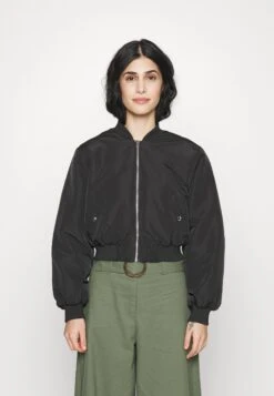 Vero Moda Petite Vmami Short Jaket- Bomberjacks - Black