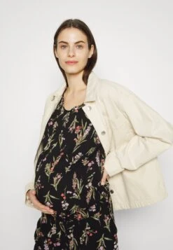 Vmmeasy Sl Tank Jumpsuit R1 Wvn Ga - Jumpsuit - Black Aop:Mila -Vero Moda 7c55aba5b75447448cbe5f281e730386