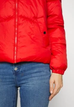 Vero Moda Tall Vmupsala Jacket - Winterjas - Goji Berry -Vero Moda 7cc159d3ca5a4db6b64dcaafda61b680