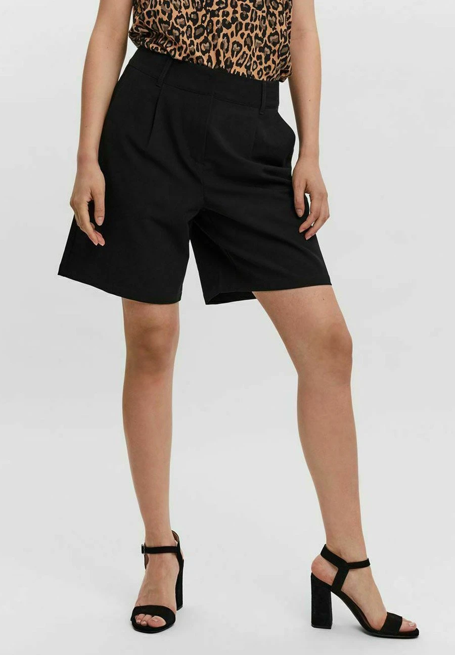 Vero Moda Shorts - Black 1 Vero Moda Shorts - Black