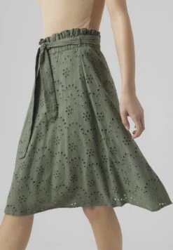 Vero Moda Broderie Anglaise - A-Lijn Rok - Mottled Green -Vero Moda 8b7c167cc04d4b8ab099bdf53bd6e7be