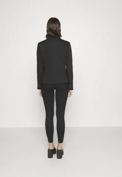 Vero Moda Petite Vmsumijulia Classic - Blazer - Black 7 Vero Moda Petite Vmsumijulia Classic - Blazer - Black -Vero Moda 8e51d70f8391437a8bd635eb98d64b61