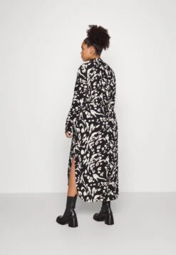 Vero Moda Curve Vmeasy Long V Neck Shirt Dress - Blousejurk - Black/Cila 8 Vero Moda Curve Vmeasy Long V Neck Shirt Dress - Blousejurk - Black/Cila -Vero Moda 92ee1f304b6646c88f96b6a2acfbc6ff