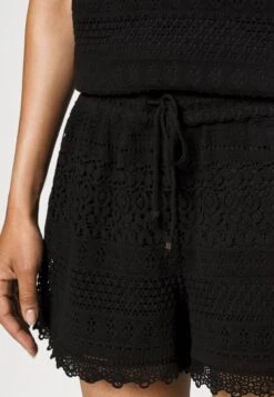 Vero Moda Petite Vmhoney Lace- Shorts - Black -Vero Moda 9aa83ddd6553470ebc182f1bb93558c9