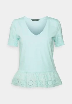 Vero Moda Tall Vmemily Peplum V Neck - T-Shirt Print - Limpet Shell -Vero Moda 9d206c20b63b4e699e3ff88d4421a771