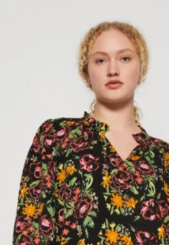 Vero Moda Curve Vmserenity Olivia Curve - Blouse - Black/Serenity -Vero Moda a2825ee2048247dab95dfe3efb5b4388