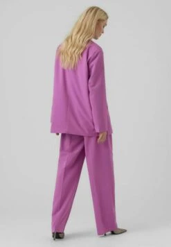 Vero Moda Halflange Jas - Radiant Orchid -Vero Moda a39f76b9958d4d06877e96fcd9b7d362