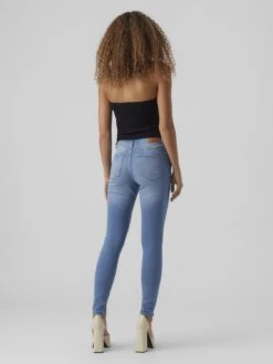 Vero Moda Vmtanya - Jeans Skinny Fit - Light Blue Denim -Vero Moda a4e1609a1dfe4a71868102d18c1cd1e6
