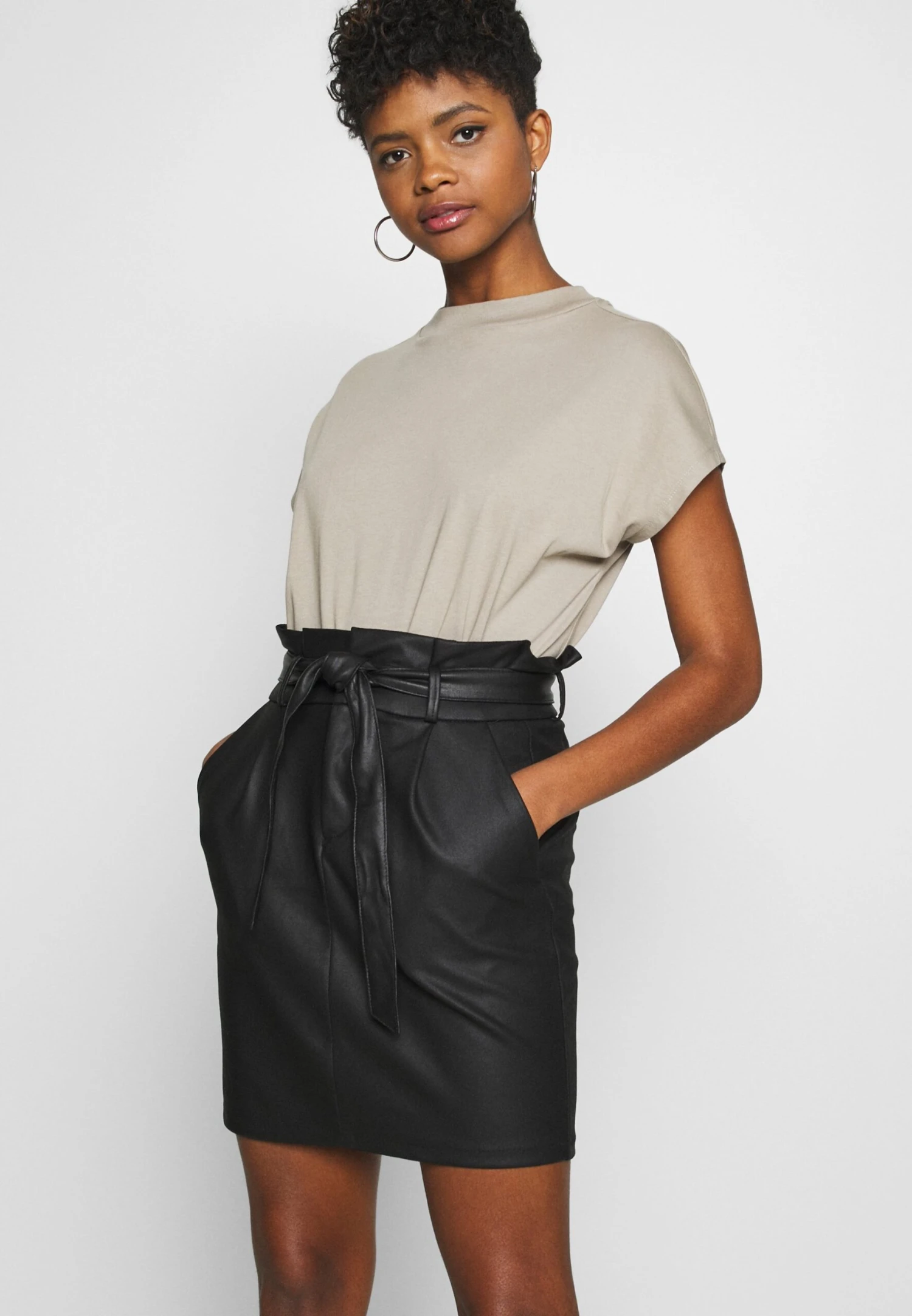 Vero Moda Vmeva Paperbag - Kokerrok - Black 4 Vero Moda Vmeva Paperbag - Kokerrok - Black - Afbeelding 4