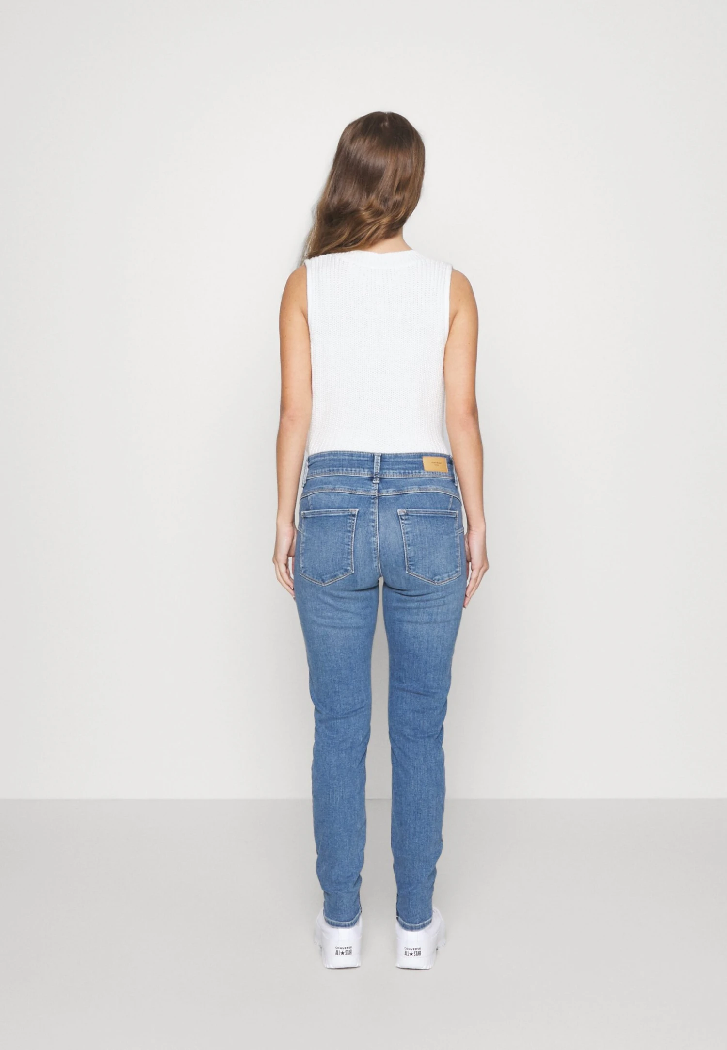 Vero Moda Petite Vmembrace Mr Push Up - Jeans Skinny Fit - Medium Blue Denim 3 Vero Moda Petite Vmembrace Mr Push Up - Jeans Skinny Fit - Medium Blue Denim - Afbeelding 3