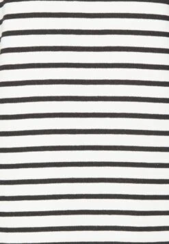 Vero Moda Vmmathilde - Sweater - White -Vero Moda bb47e87857d14dec9de6bf8c276baf23