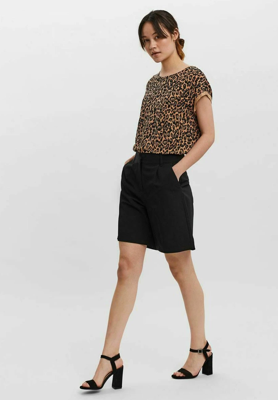 Vero Moda Shorts - Black 2 Vero Moda Shorts - Black - Afbeelding 2