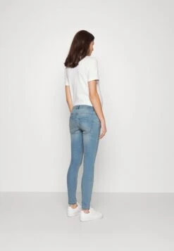 Vmmsophia Skinny- Jeans Skinny Fit - Light Blue Denim -Vero Moda c3c403cbdb8441668405834e28dffca2