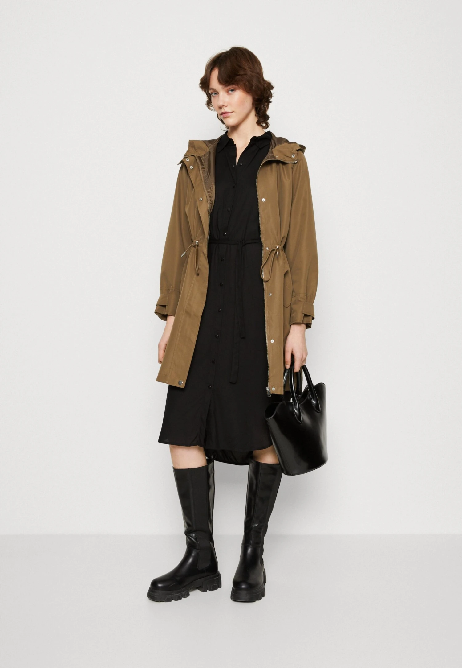 Vero Moda VmeverlyBoos - Parka - Capers 2 Vero Moda VmeverlyBoos - Parka - Capers - Afbeelding 2