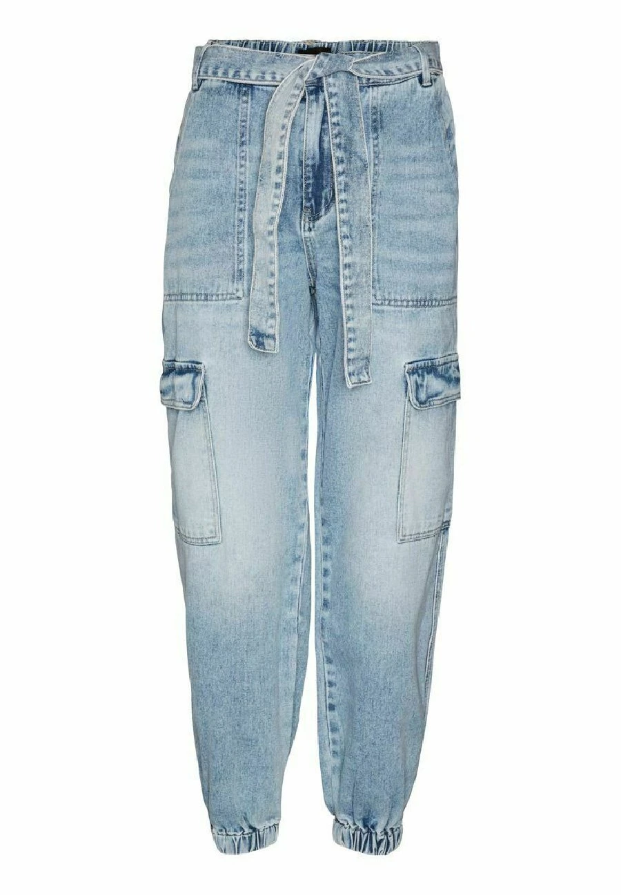 Vero Moda Relaxed Fit Jeans - Light Blue Denim 1 Vero Moda Relaxed Fit Jeans - Light Blue Denim