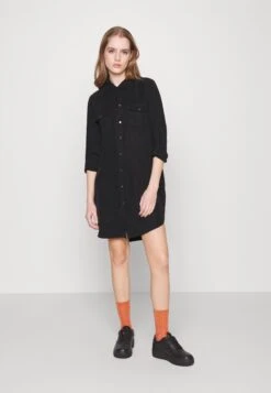 Voorkant -Vero Moda d3391888564b4f4eacbad8e858d6e29f