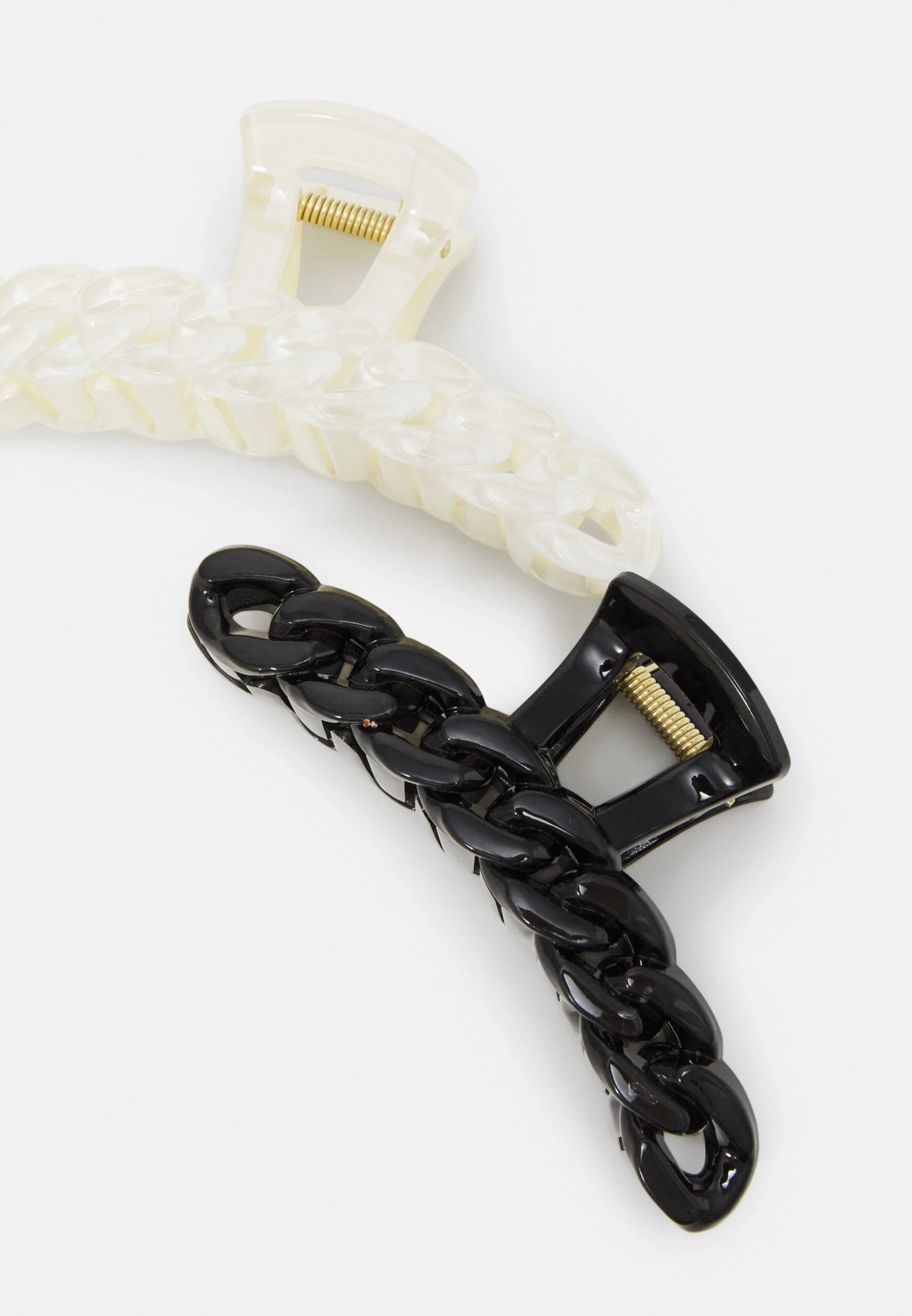 Vero Moda Vmbree Hair Claw 2 Pack - Haaraccessoire - Black/Cream 3 Vero Moda Vmbree Hair Claw 2 Pack - Haaraccessoire - Black/Cream - Afbeelding 3