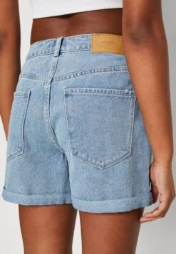 Vero Moda Vmzuri Hr Mix Noos - Jeansshort - Light Blue Denim -Vero Moda d8996f53c80e4fff9e52f5805bee0347