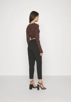 Vero Moda Petite Vmzamiraeva String Pant - Broek - Black -Vero Moda da0d890bed284d6baa96528d08ddf5eb