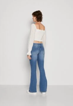 Vero Moda Vmsigi Button - Flared Jeans - Medium Blue Denim -Vero Moda e10dde2ece3b43eaa547661d5a51f9b7
